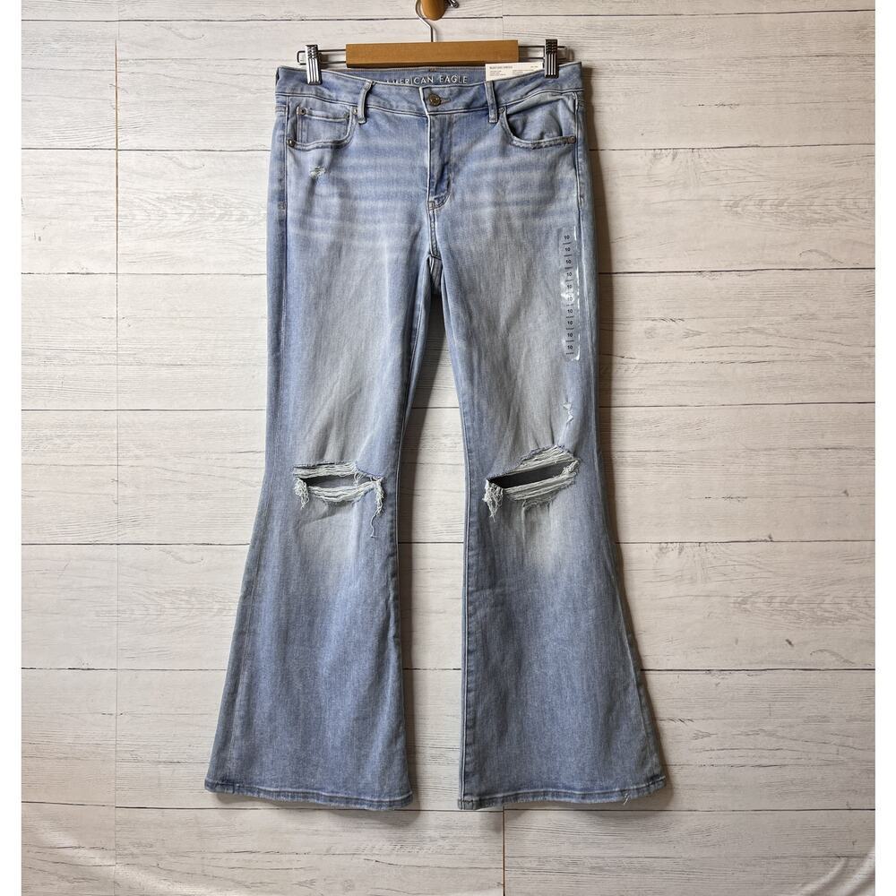 American Eagle Jeans Womens Size 10 Short 30W Low Rise Flare Light Distressed